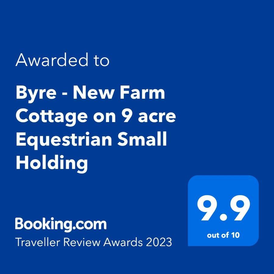 Byre - Farm On 9 Acre Equestrian Small Holding Apartment